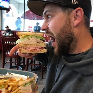 Meet your Posher, Mitch